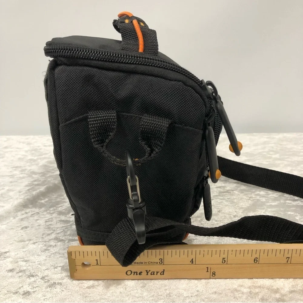 Case logic black camera bag